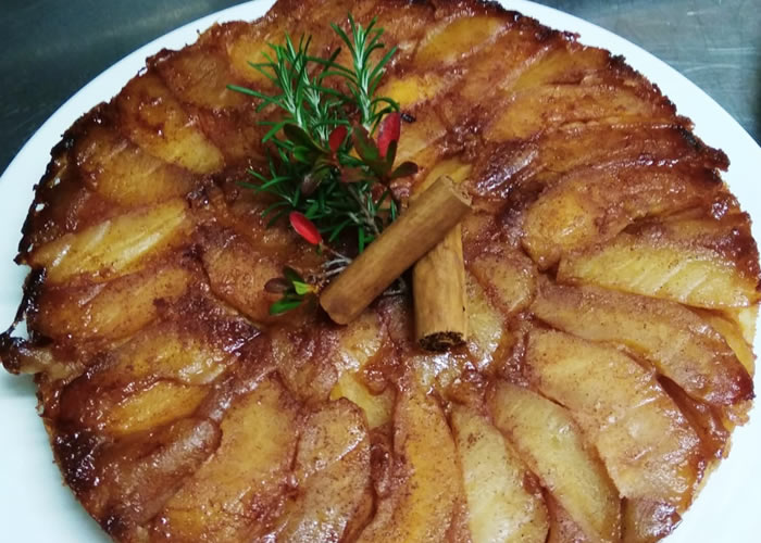 breakfast_cake_cannella trufflenbed - bed and breakfast and supper club - Siena, Toscana, Italia